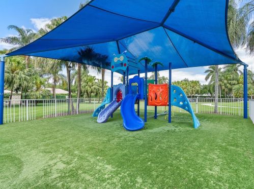 3761 144th Ave, Hollywood FL  33027-3785 exterior