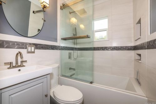 222 Orchard Rd, Mahopac NY  10541-1133 exterior