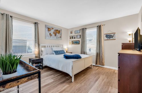 363 Kelly Ave, Bricktown NJ  08724-2230 exterior