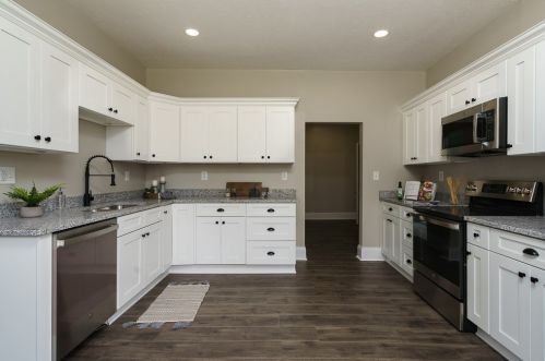 225 Station St, Mc Donald PA  15057-1137 exterior