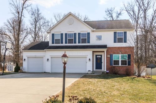129 Bishop Dr, Pataskala, OH 43062-7906