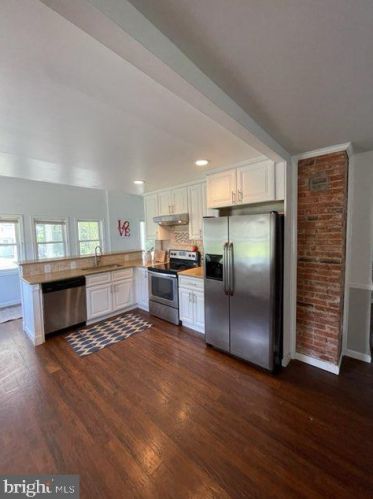 1062 Trewellyn Ave, Blue Bell, PA 19422-1040