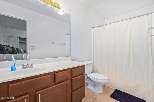 5 31 Ave, Phoenix AZ 85009-2449 exterior