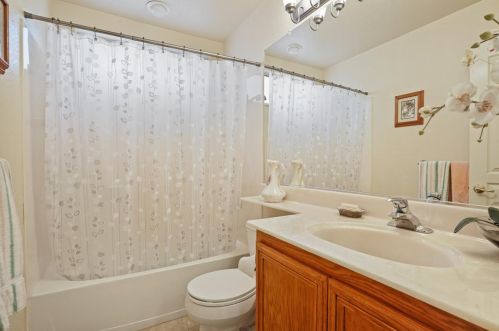 691 Diamond Glen Cir, Folsom CA 95630-3157 exterior