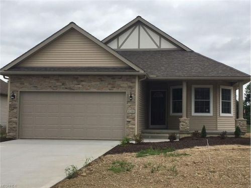 1130 Hunting Holw, North Eaton, OH 44044-1072