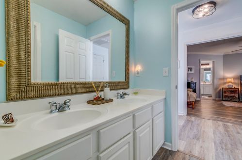 200 Towering Pine Dr, Ladson SC  29456-3794 exterior