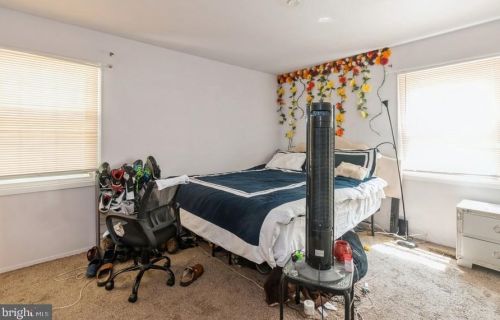 28 Essex Ln, Willingboro NJ  08046-2243 exterior