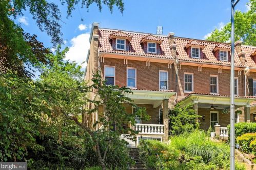 2935 Tilden St, Washington, DC 20008-1150