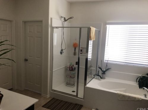 16252 Gibson St, Victorville CA  92394-2517 exterior