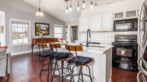 21 Buckeye Blvd, Pataskala OH  43062-8465 exterior