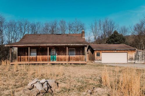 684 Ridge Rd, Shelocta, PA 15774-2402