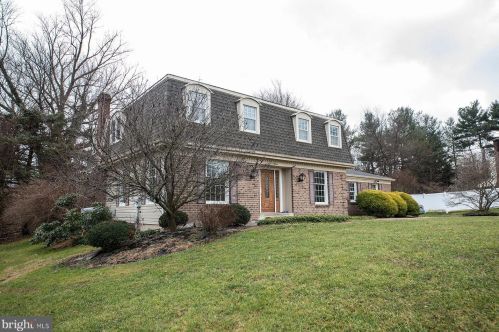 11 Galena Ct, Southampton PA  18966-1125 exterior