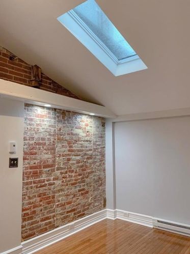 1 Lehns Ct, Easton PA  18042-7706 exterior