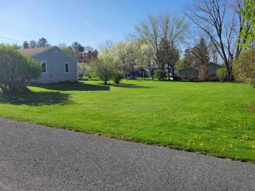 127 Center St, Wautoma WI  54982-6947 exterior