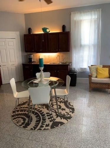 915 11 St, Galveston TX 77550-6140 exterior