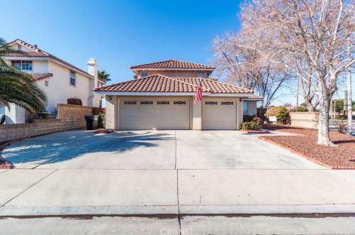 44559 Aspen St, Lancaster, CA 93535-2872