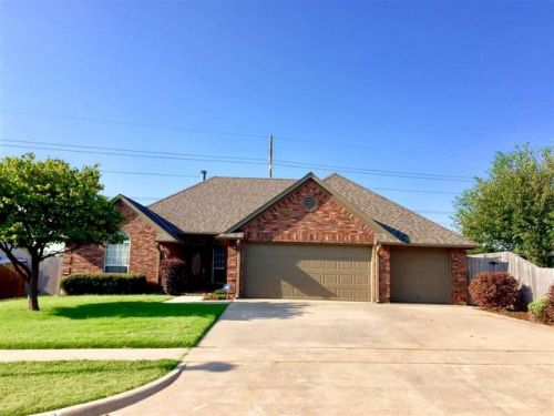 4817 Bell Ave, Lawton, OK 73507-7329