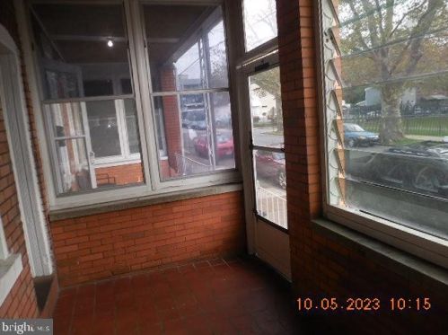 233 Dupont St, Wilmington DE  19805-3555 exterior