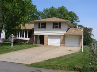 3018 Pleasant Ave, Sandusky, OH 44870-5417