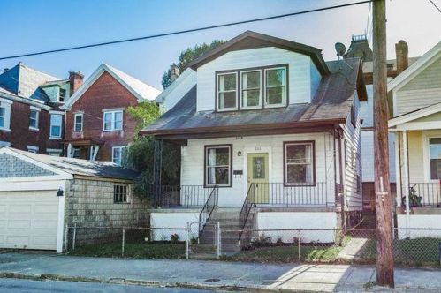 206 5th Ave, Newport, KY 41074-1104