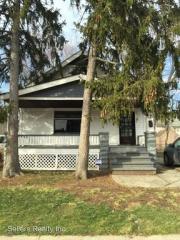 12709 Dove Ave, Cleveland OH  44105-4409 exterior