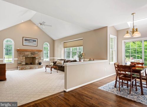 49 Yarmouth Ln, Downingtown PA  19335-1556 exterior