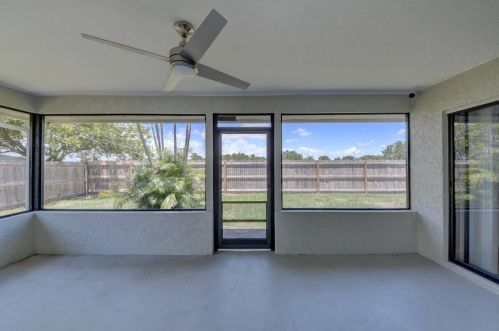 6568 Chugwater Cir, Port Saint Lucie FL  34983-2305 exterior