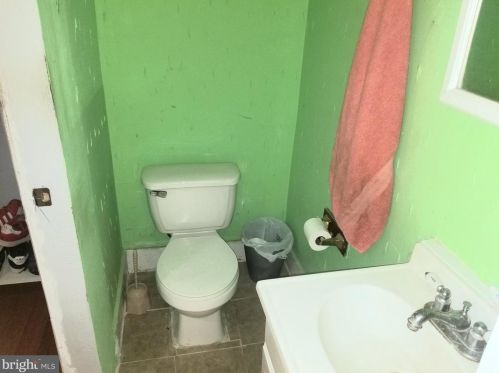 727 Cherry St, Norristown PA 19401-3926 exterior