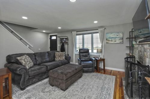 70 Mills Ave, Milford CT  06460-7445 exterior