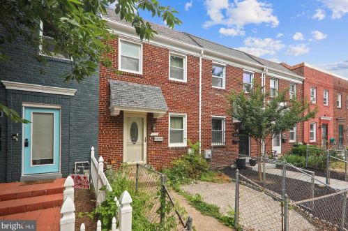 427 20th St, Washington, DC 20002-4703