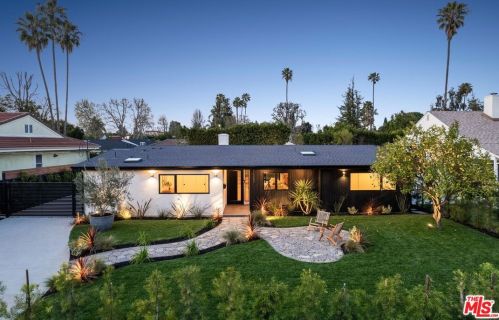 12353 Hesby St, North Hollywood, CA 91607-3017