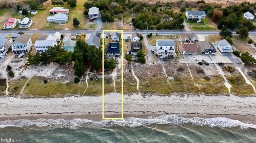399 Bay Ave, Slaughter Beach DE  19963-4910 exterior
