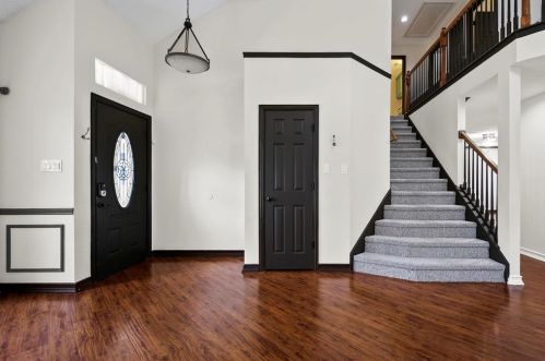 2308 Old Hickory Ln, Lewisville TX  75028-4593 exterior