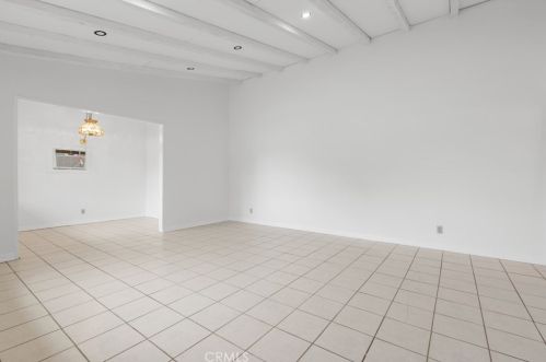 4168 Ish Dr, Simi Valley CA 93063-7665 exterior