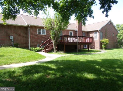 12600 Oxon Rd, Herndon, VA 20171-1708