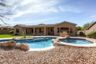 3054 Morse Ct, Phoenix AZ  85086-1701 exterior