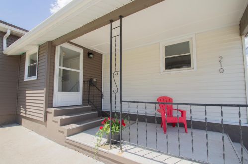 210 Emmet St, Watertown, WI 53094-4308