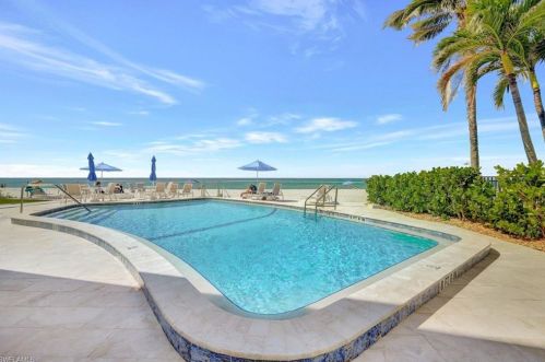 1919 Gulf Shore Blvd, Naples, FL 34102-4605
