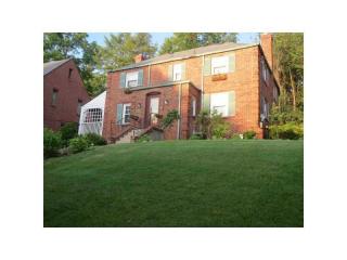 201 Woodhaven Dr, Pittsburgh, PA 15228-1550