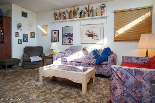 249 Busby Dr, Sierra Vista, AZ 85635-3227