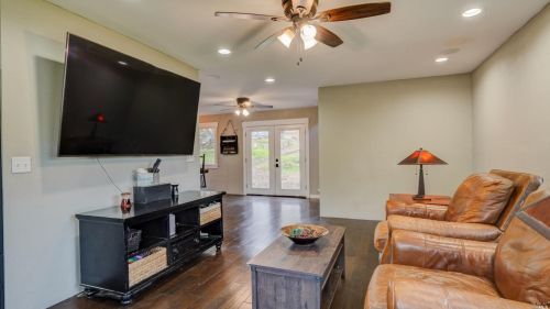 245 Wykoff Dr, Vacaville CA  95688-3546 exterior