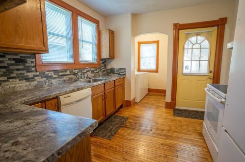 3918 Aldrich Ave, Minneapolis MN  55409-1414 exterior