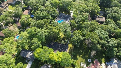 2716 Edgewood Dr, Dyer IN  46311-2309 exterior