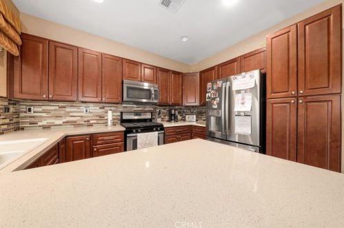 1773 Messina Dr, San Jacinto CA  92583-2955 exterior