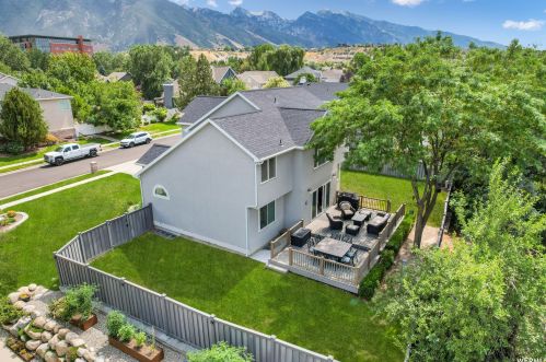 6494 Bouchelle Ln, Salt Lake City, UT 84121-7013