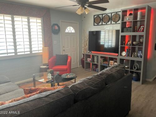 3524 Echo Ln, Phoenix AZ  85051-4752 exterior