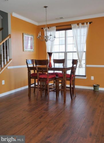 15815 John Diskin Cir, Woodbridge VA  22191-6513 exterior