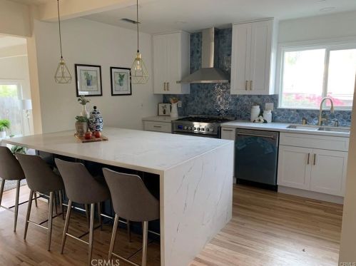 1143 23rd St, Manhattan Beach CA  90266-2927 exterior
