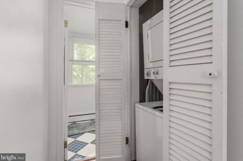 2409 Little River Rd, Haymarket VA  20169-1205 exterior