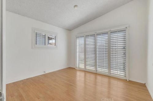 318 Sherman Dr, Long Beach CA  90746-1159 exterior